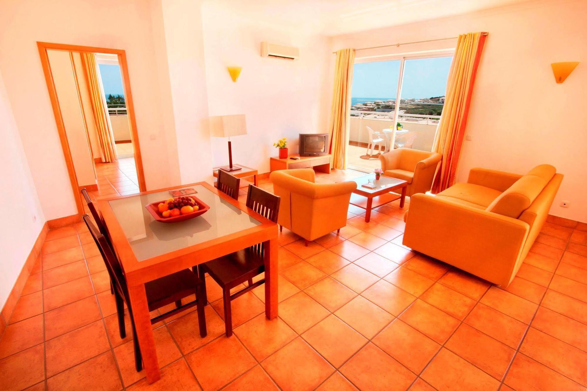 Vila Mos - Beach Resort Lagos Zimmer foto